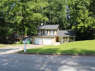 778 Greenhedge Dr, Stone Mountain, GA, 30088