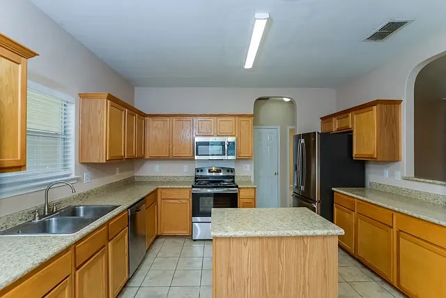 6115 Briscoe Leaf — Photo 5