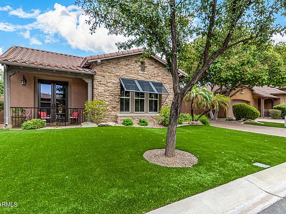 5th image of 1140 W YOSEMITE Place