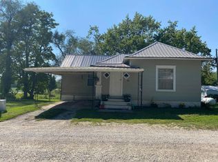 106 N 7th St, Browning, MO 64630