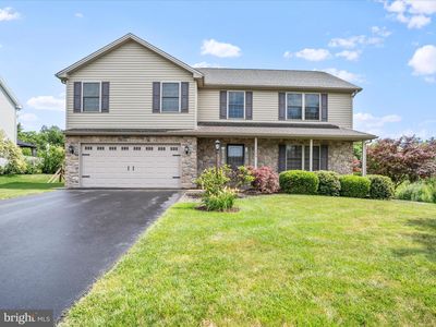 200 Westgate Dr, Mount Holly Springs, PA, 17065