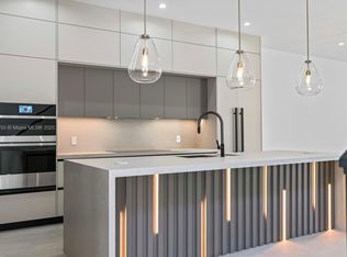 (Undisclosed Address), Fort Lauderdale, FL 33316