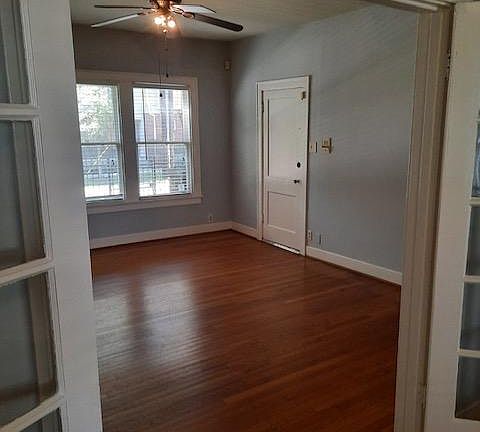 3rd image of 1603 Oakdale St Unit 3