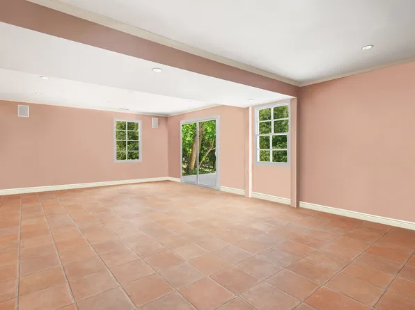 110 82nd Street image 17 of 25