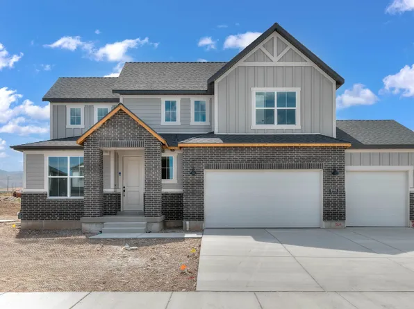 8944 S Smoky Hollow Rd, West Jordan, UT 84081