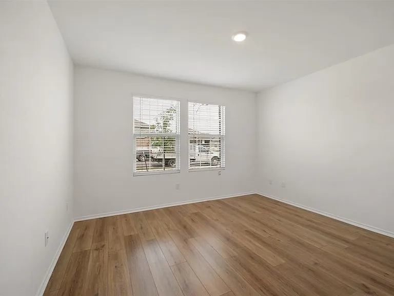 113 Golden Grove Pkwy — Photo 16