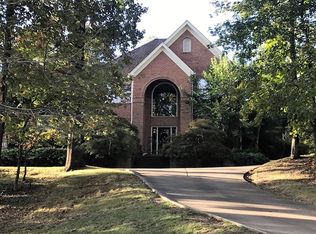 3883 Majestic Oaks Dr, Oxford, MS 38655