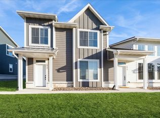 1112 Maple St, Waukee, IA 50263