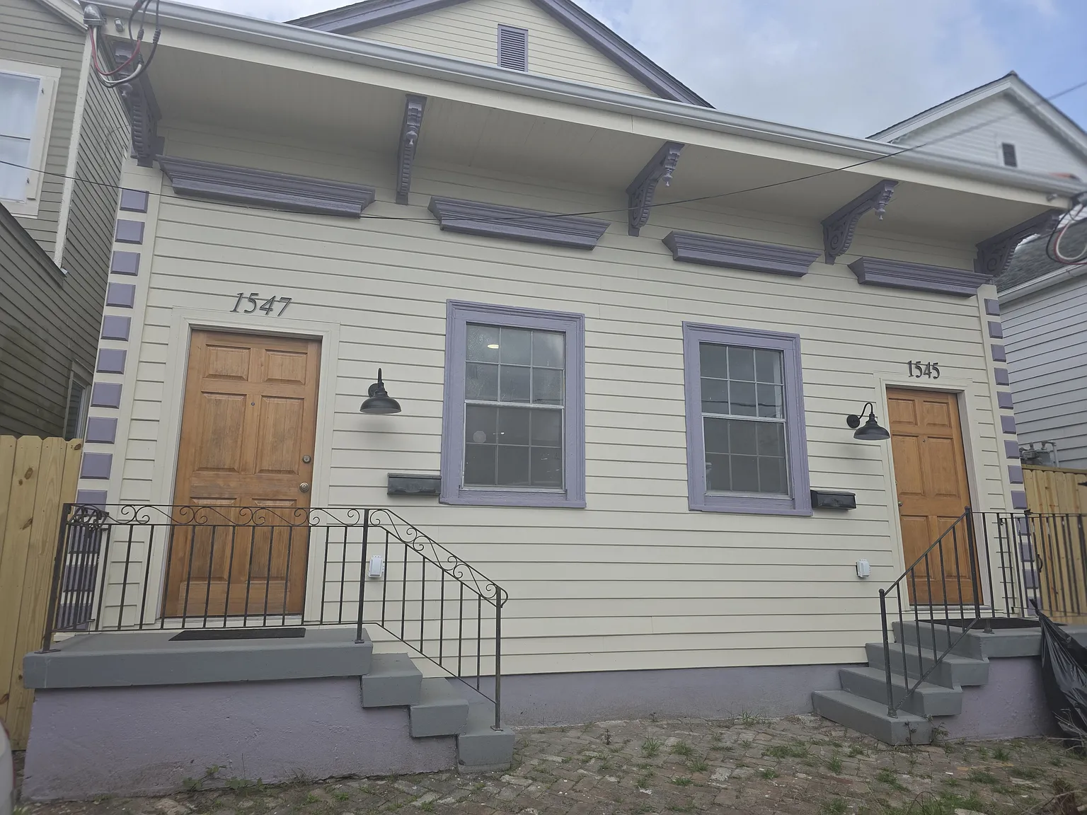 3 bed, $2,500 — Photo 1