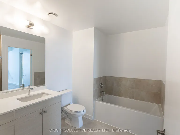 1035 Southdown Rd #605 — Photo 14