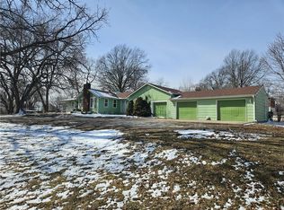 5104 N Chelsea Ave, Kansas City, MO 64119