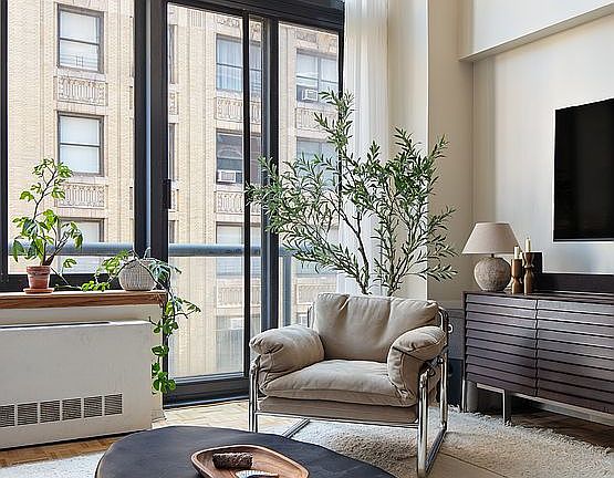 2nd image of 250 W 89th St APT 9D