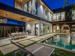 2 Vanguard Way, Dallas, TX 75243