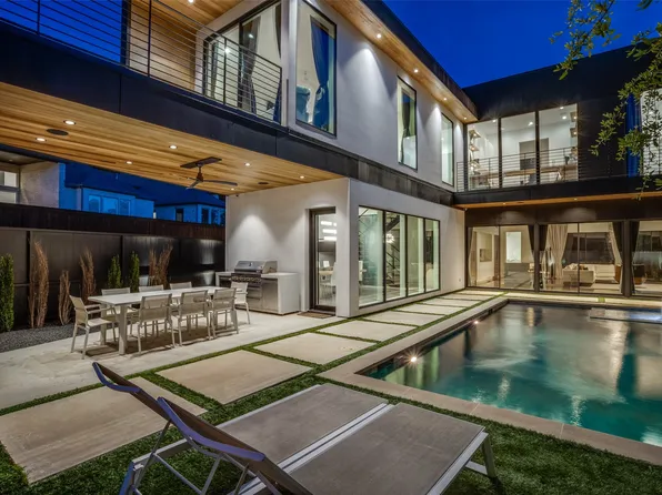 2 Vanguard Way, Dallas, TX 75243
