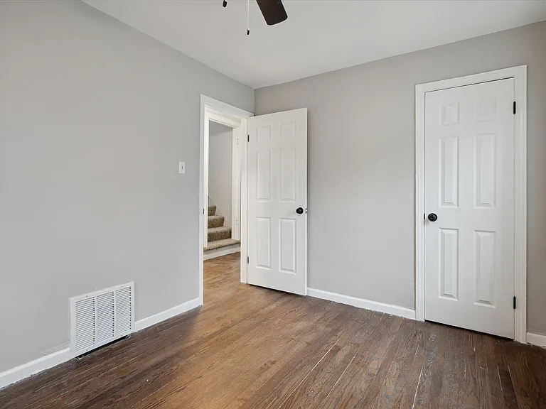 McCormick St — Photo 17
