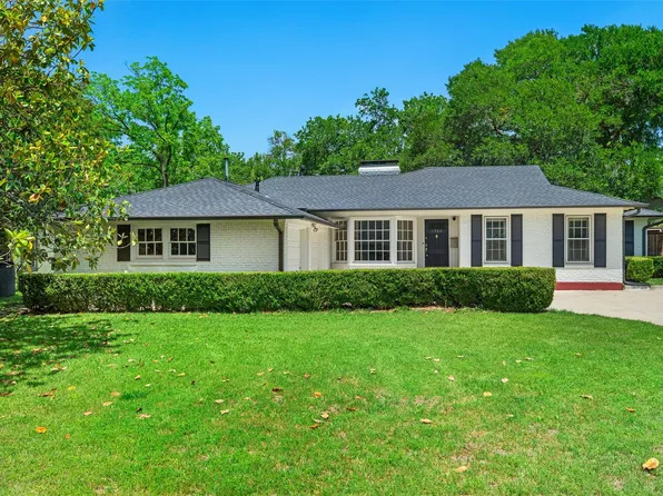 3744 Somerset Ln, Fort Worth, TX 76109