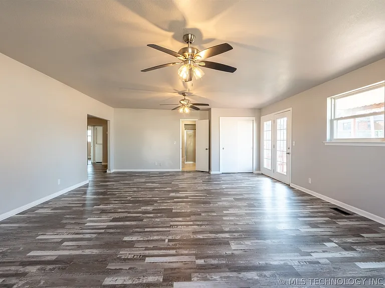 2150 S 80th East Ave — Photo 24