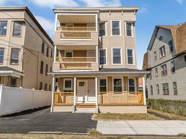 82 Waldorf Avenue, Bridgeport, CT 06605