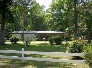 8 Dogwood Dr, Huntsville, TX 77340