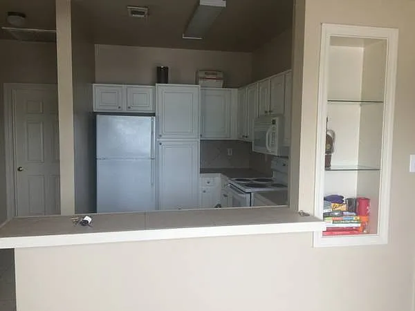 5169 Etta St #10-G — Photo 5