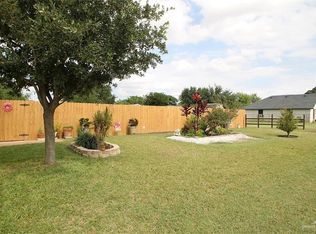 1010 Emerald Dr, Weslaco, TX 78599