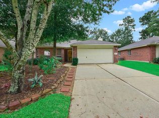 103 Genesee Ridge Dr, Conroe, TX 77385