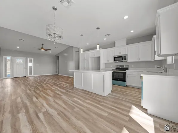 10677 E 45th Ln, Yuma, AZ 85367