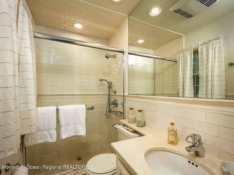 1800 Marconi Rd — Photo 15