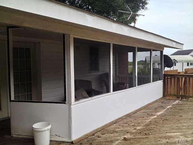 2nd image of 964 Hobson Rd
