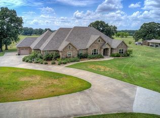 455 County Road 1138, Cumby, TX 75433