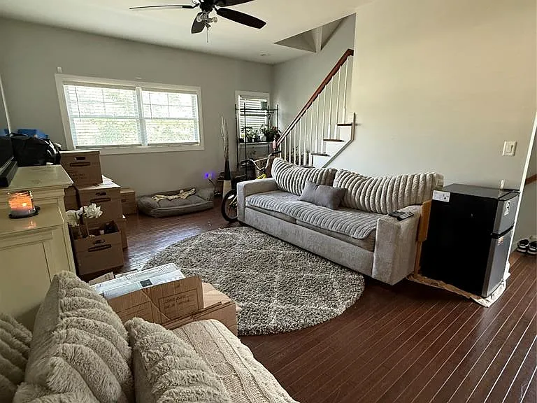 17 Sidney Ave #2 — Photo 4