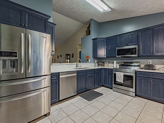 5th image of 2916 Timber Park Dr