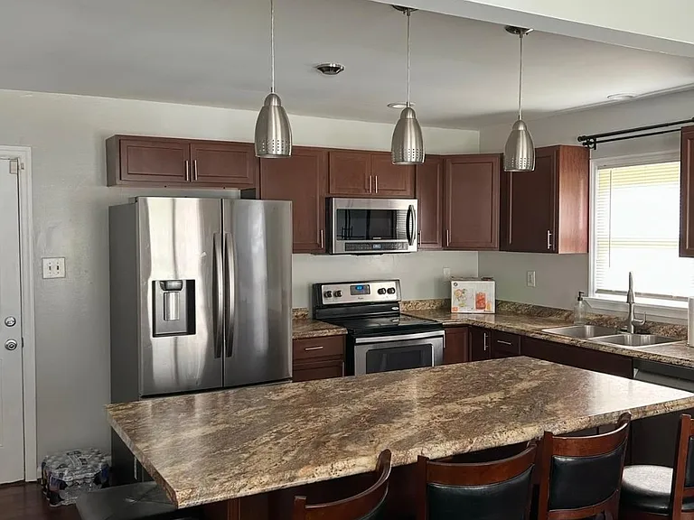 4513 Norborne Rd — Photo 3