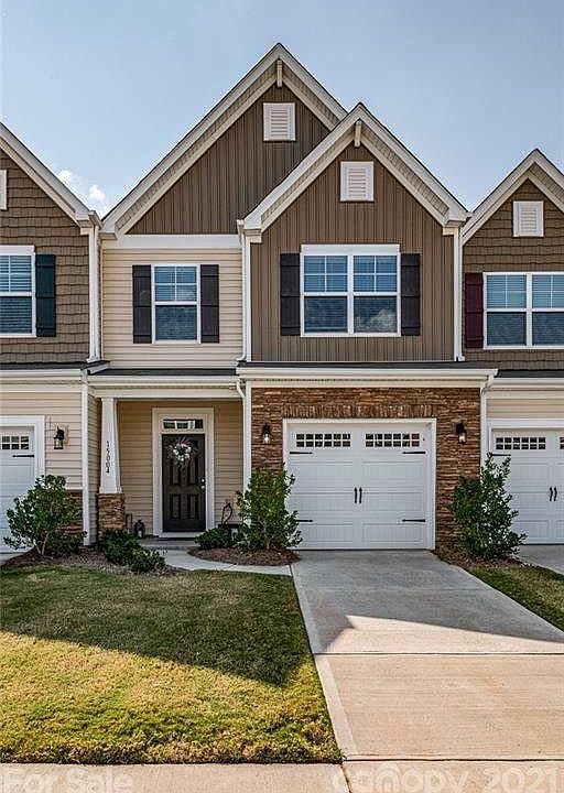 1st image of 15004 Savannah Hall Dr