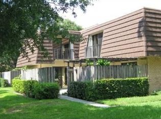 312 3rd Ln, Palm Beach Gardens, FL 33418