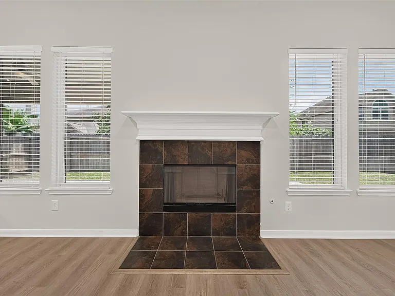 5607 Granite Falls Ln — Photo 23