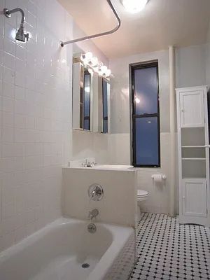 Rented by Apartments by Us | media 39