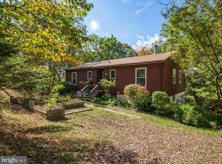 244 Paris Heights Ln, Paris, VA 20130
