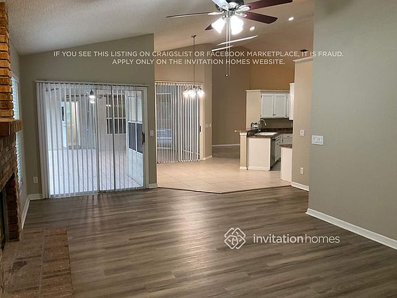 5th image of 1450 Thornhill Cir