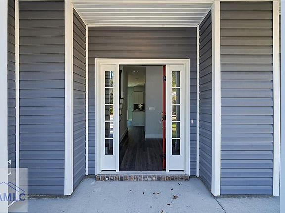 3rd image of 65 Plantation Rd