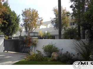 4926 Encino Ave, Encino, CA 91316