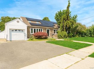 3411 Austin Ave, Wantagh, NY 11793