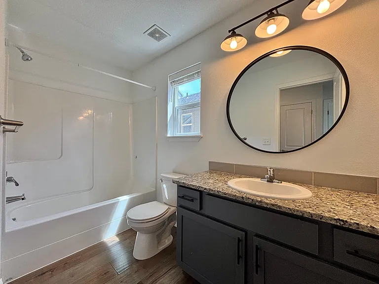 8316 N James Ct — Photo 12