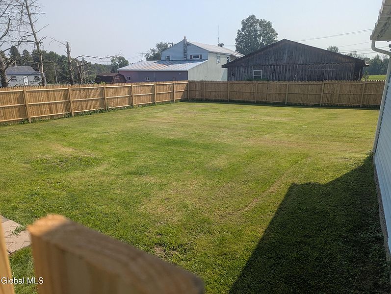2nd image of 114 S Dons Folly Road