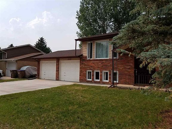 2nd image of 1717 Symons St