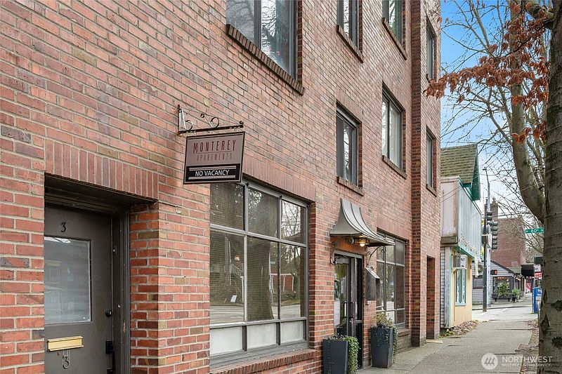 3rd image of 8008 Greenwood Avenue N