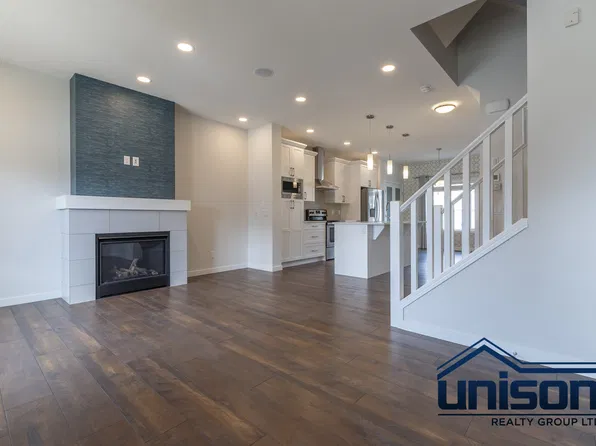 297 Masters Cres SE, Calgary, AB T3M 2R3
