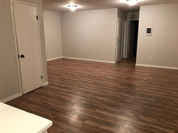 2nd image of 7823 Camino Huerta