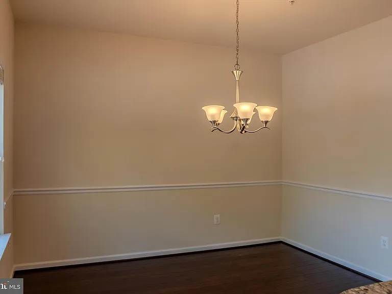 726 Millhouse Dr — Photo 8