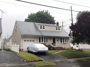 1101 Sayre Rd, Union, NJ 07083